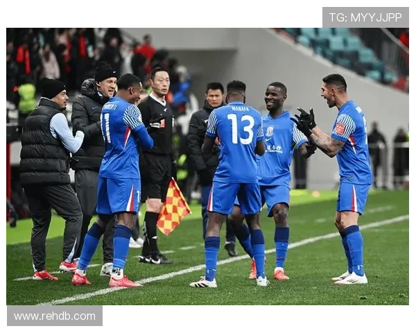 上海申花主场迎战首尔FC以2-0战胜对手成功晋级亚冠精英赛第三轮